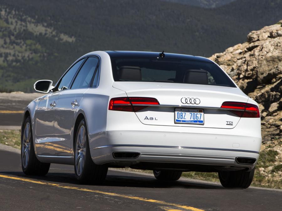  Audi A8 L 3.0 TDI Quattro (D4) 2014 года  (NA) (фото 4 из 19)